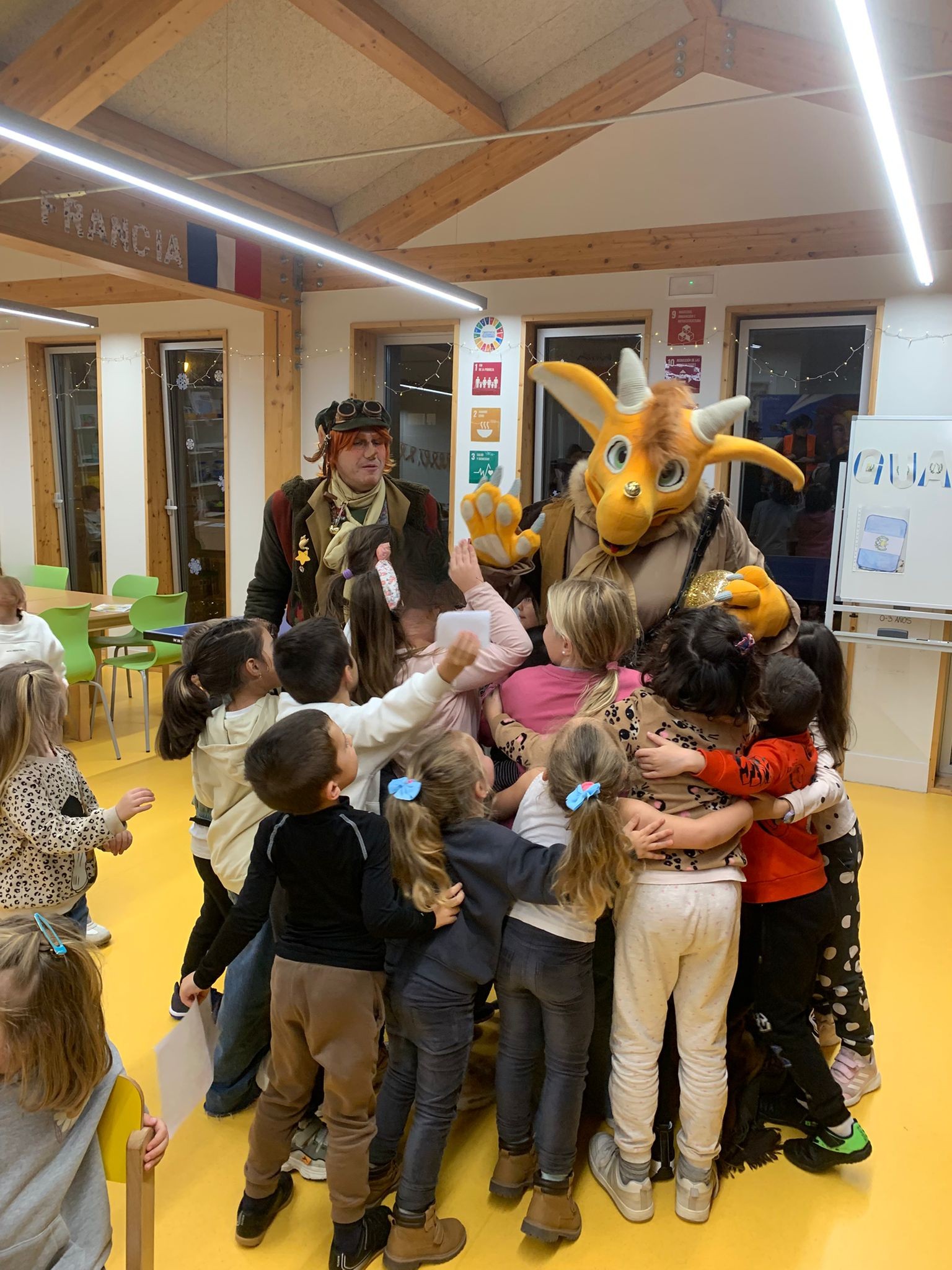 d595a02b-dfdf-4384-af6d-32213a8cb428